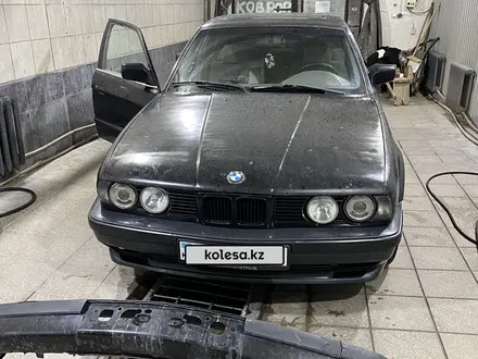 BMW 520 1991 года за 1 500 000 тг. в Усть-Каменогорск – фото 6