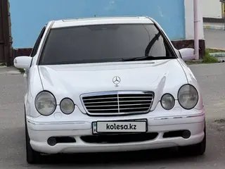 Mercedes-Benz E 55 AMG