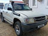 Toyota Hilux 2004 года за 3 000 000 тг. в Атырау