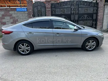 Hyundai Elantra 2018 годаүшін8 200 000 тг. в Алматы – фото 7
