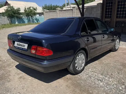 Mercedes-Benz E 280 1996 года за 3 500 000 тг. в Тараз – фото 5