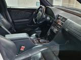 Mercedes-Benz C 220 1995 года за 2 550 000 тг. в Жезказган – фото 2