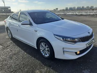Kia K5, 2019