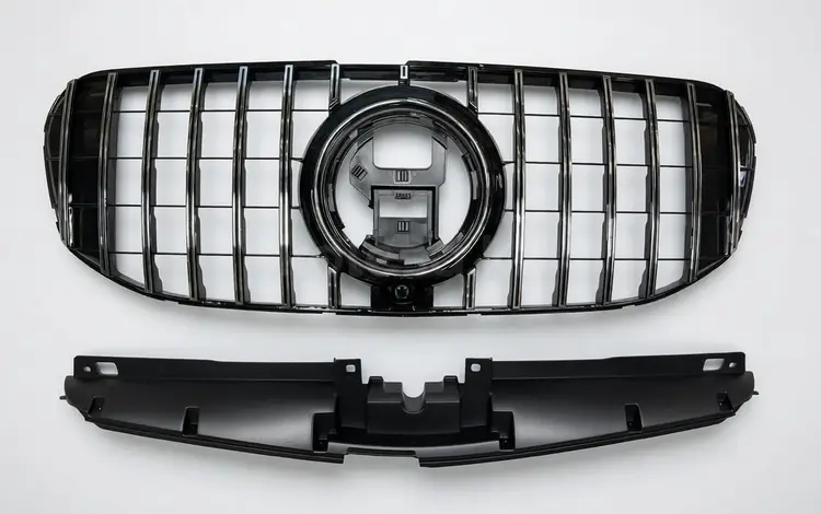 Решетка радиатора Mercedes GLS X167 за 150 000 тг. в Алматы