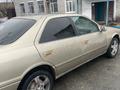 Toyota Camry 2000 года за 3 000 000 тг. в Семей – фото 3