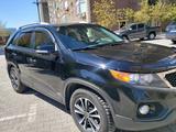 Kia Sorento 2012 года за 8 000 000 тг. в Атырау – фото 2