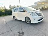 Toyota Alphard 2011 года за 9 000 000 тг. в Алматы – фото 3