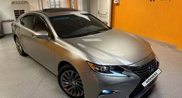 Lexus ES 350 2017 года за 17 800 000 тг. в Алматы – фото 3