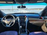 Ford Explorer 2014 года за 13 200 000 тг. в Актобе – фото 4