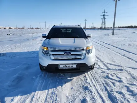 Ford Explorer 2014 года за 13 200 000 тг. в Актобе – фото 9