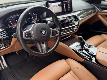 BMW 520 2021 года за 23 500 000 тг. в Алматы – фото 11