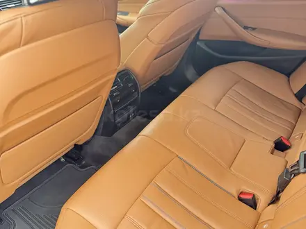 BMW 520 2021 года за 23 500 000 тг. в Алматы – фото 19