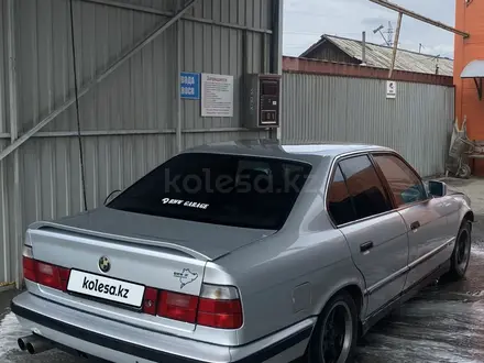 BMW 525 1990 года за 1 700 000 тг. в Семей – фото 15