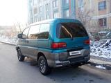 Mitsubishi Delica 1997 годаfor2 200 000 тг. в Алматы – фото 3