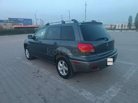 Mitsubishi Outlander 2004 годаүшін4 100 000 тг. в Актобе – фото 4