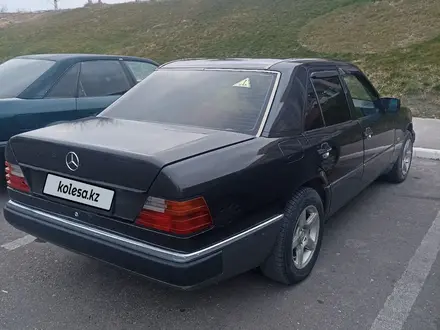 Mercedes-Benz E 230 1992 года за 1 500 000 тг. в Жанатас – фото 6