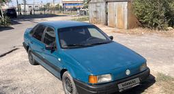 Volkswagen Passat 1991 года за 400 000 тг. в Есик