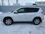 Toyota RAV4 2011 года за 8 800 000 тг. в Уральск – фото 3