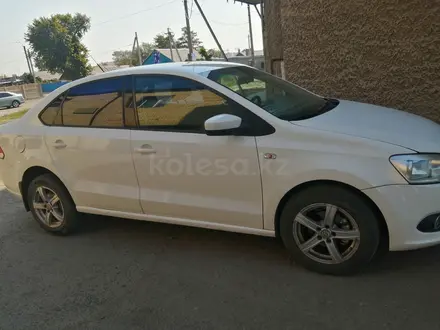 Volkswagen Polo 2012 года за 3 900 000 тг. в Караганда – фото 3