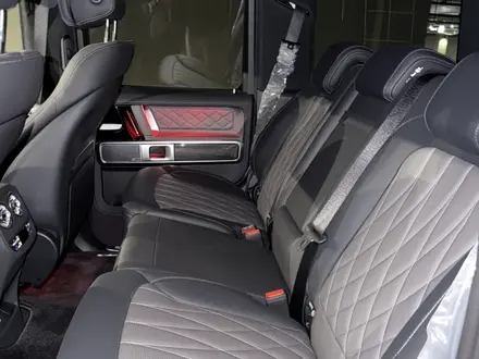 Mercedes-Benz G 63 AMG 2025 года за 185 000 000 тг. в Алматы – фото 16