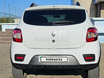 Renault Sandero Stepway 2018 года за 5 400 000 тг. в Семей