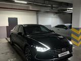 Hyundai Sonata 2022 года за 12 000 000 тг. в Астана – фото 2