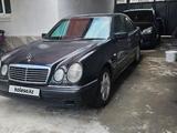 Mercedes-Benz E 230 1997 года за 1 650 000 тг. в Шымкент – фото 3