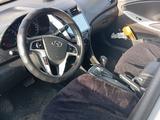 Hyundai Solaris 2013 годаүшін4 300 000 тг. в Бурабай (Боровое) – фото 4