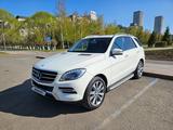 Mercedes-Benz ML 350 2013 годаүшін16 000 000 тг. в Астана – фото 4