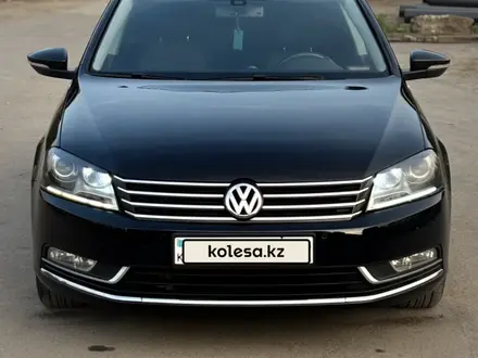 Volkswagen Passat 2013 года за 5 500 000 тг. в Алматы – фото 29