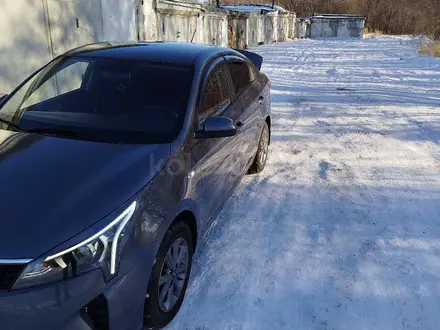 Kia Rio 2022 года за 9 100 000 тг. в Караганда