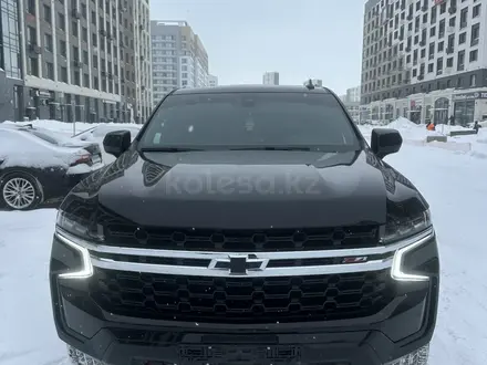 Chevrolet Suburban 2021 года за 47 000 000 тг. в Астана