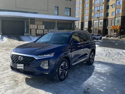 Hyundai Santa Fe 2018 года за 10 000 000 тг. в Актобе – фото 2