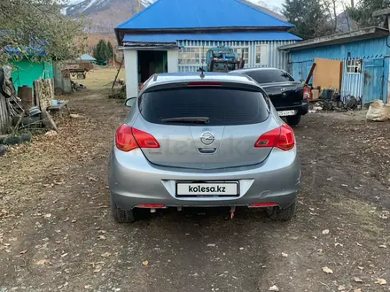 Opel Astra 2010 года за 2 600 000 тг. в Усть-Каменогорск – фото 9