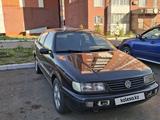 Volkswagen Passat 1994 года за 800 000 тг. в Усть-Каменогорск – фото 2