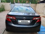 Toyota Camry 2012 года за 6 500 000 тг. в Актобе – фото 3