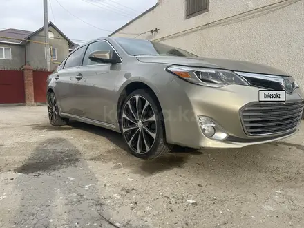 Toyota Avalon 2015 года за 7 000 000 тг. в Атырау – фото 6