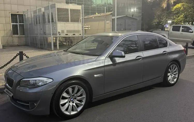 BMW 528 2012 года за 8 000 000 тг. в Алматы