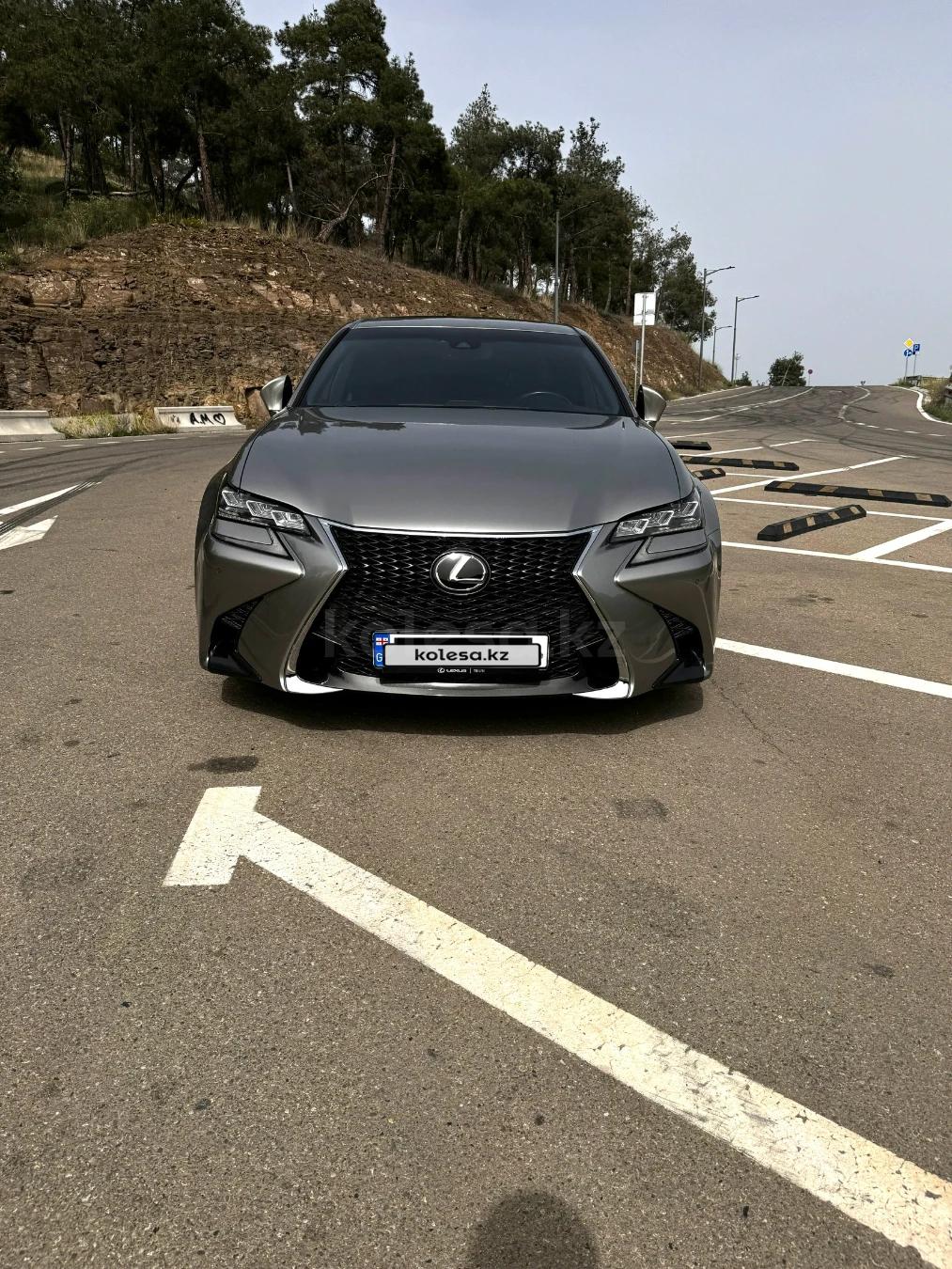 Lexus GS 200t 2016 г.