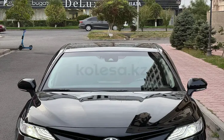 Toyota Camry 2021 года за 16 000 000 тг. в Шымкент