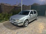 Volkswagen Golf 2003 годаүшін2 100 000 тг. в Тараз