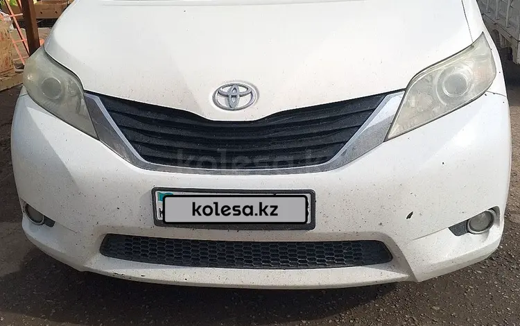 Toyota Sienna 2012 года за 11 000 000 тг. в Кордай