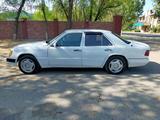 Mercedes-Benz E 230 1989 года за 1 100 000 тг. в Конаев (Капшагай) – фото 2