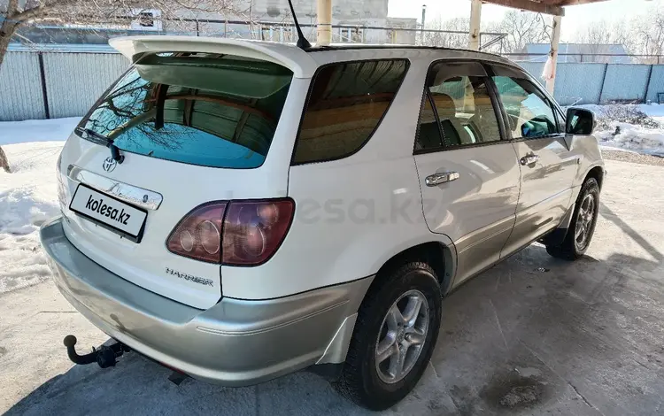 Toyota Harrier 1999 годаfor4 600 000 тг. в Алматы