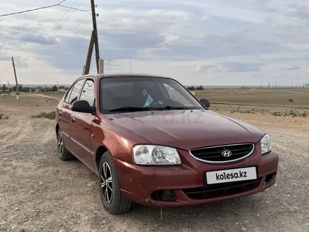 Hyundai Accent 2005 года за 1 450 000 тг. в Актобе – фото 3