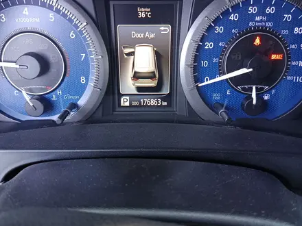 Toyota Sienna 2015 года за 13 500 000 тг. в Алматы – фото 15