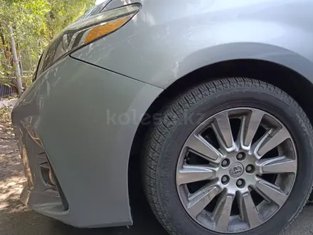 Toyota Sienna 2015 года за 13 500 000 тг. в Алматы – фото 38
