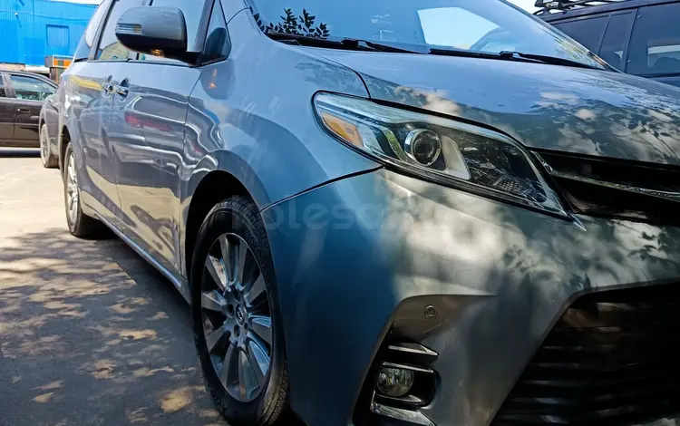 Toyota Sienna 2015 годаүшін13 500 000 тг. в Алматы