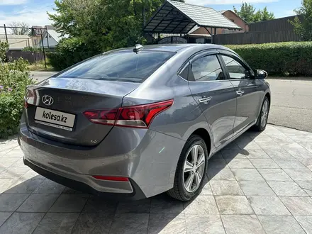 Hyundai Accent 2019 года за 7 850 000 тг. в Тараз – фото 15