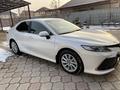 Toyota Camry 2021 годаfor16 000 000 тг. в Алматы – фото 3